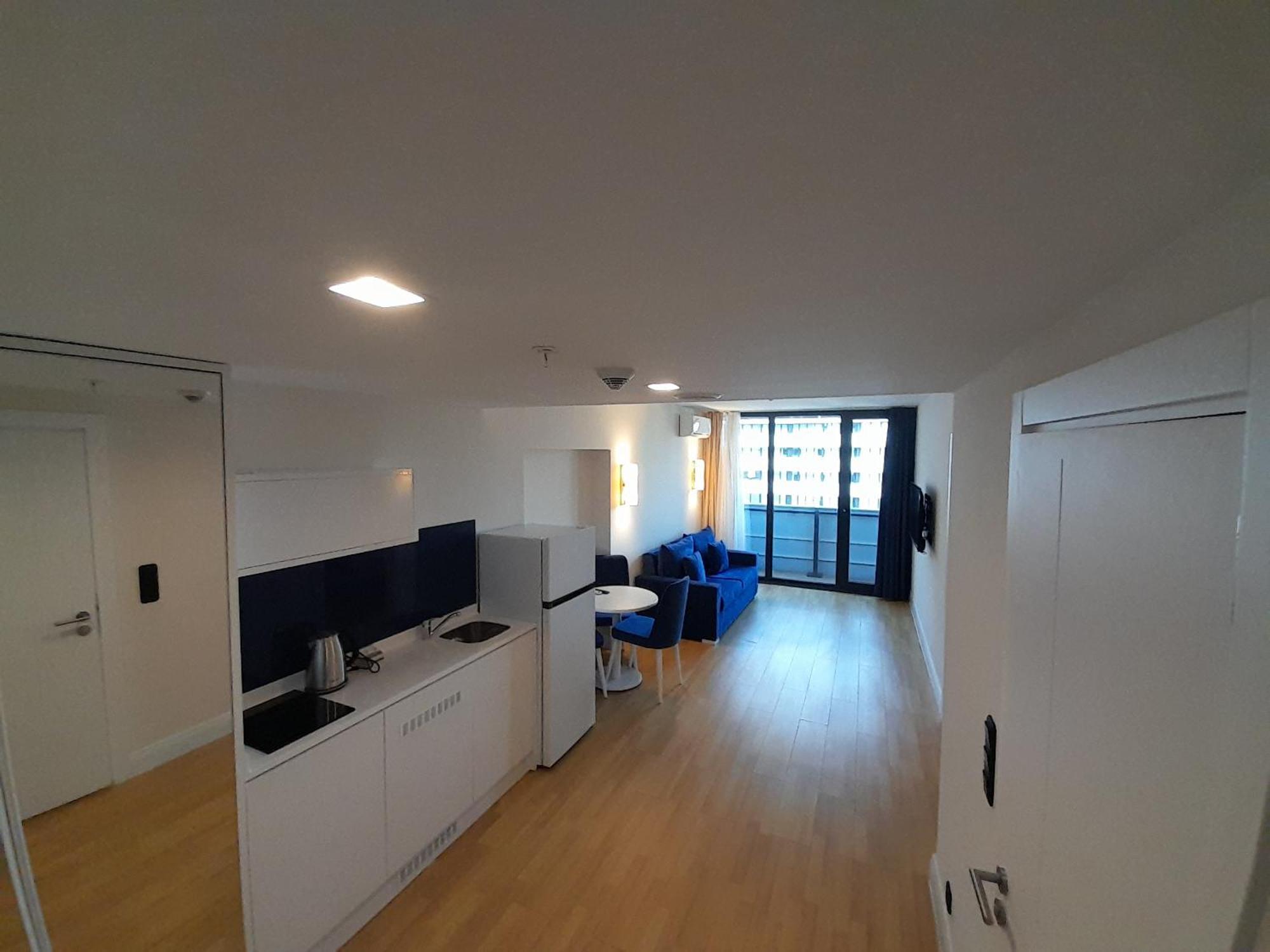 Smart Aparthotel Orbi City Batumi Habitación foto